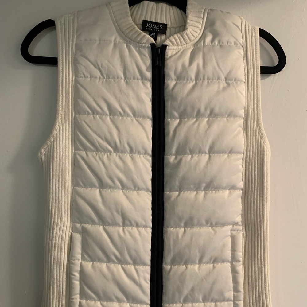 Jones New York Quilted White Vest